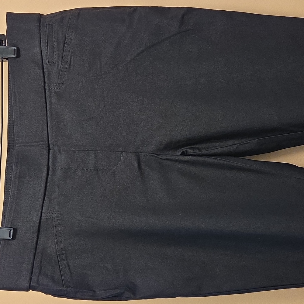 Anne Klein Black Stretch Pants, L